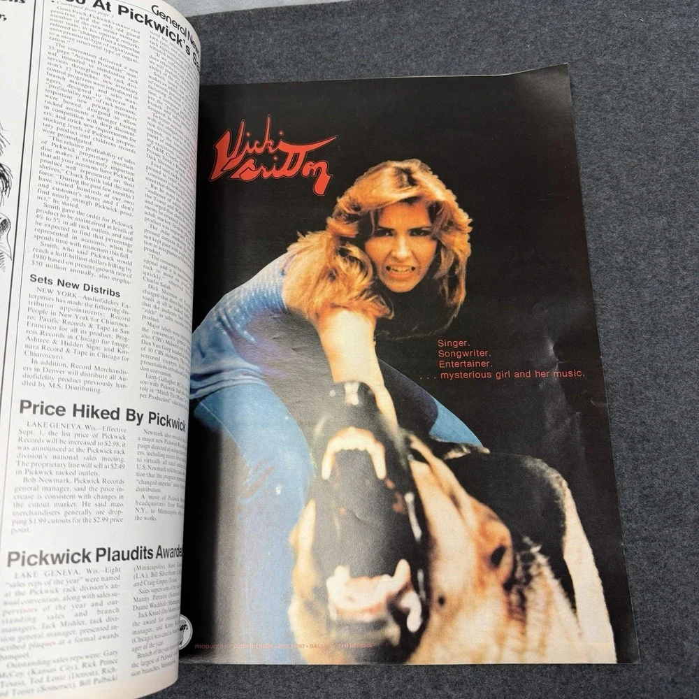 BILLBOARD Magazine Vintage August 27 1977 Elvis Sales Uk Music Organization